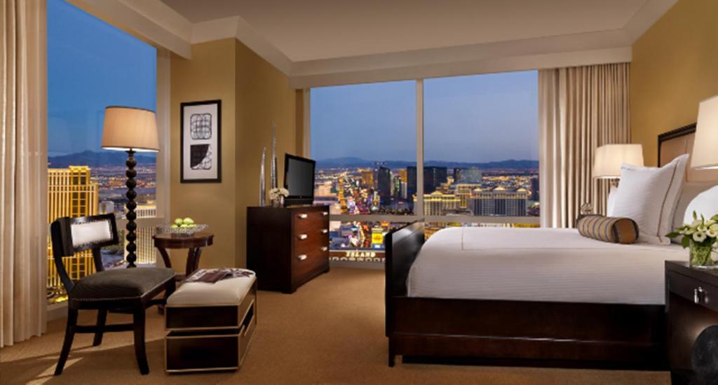 One Bedroom Corner Suite,65007622:JPEG