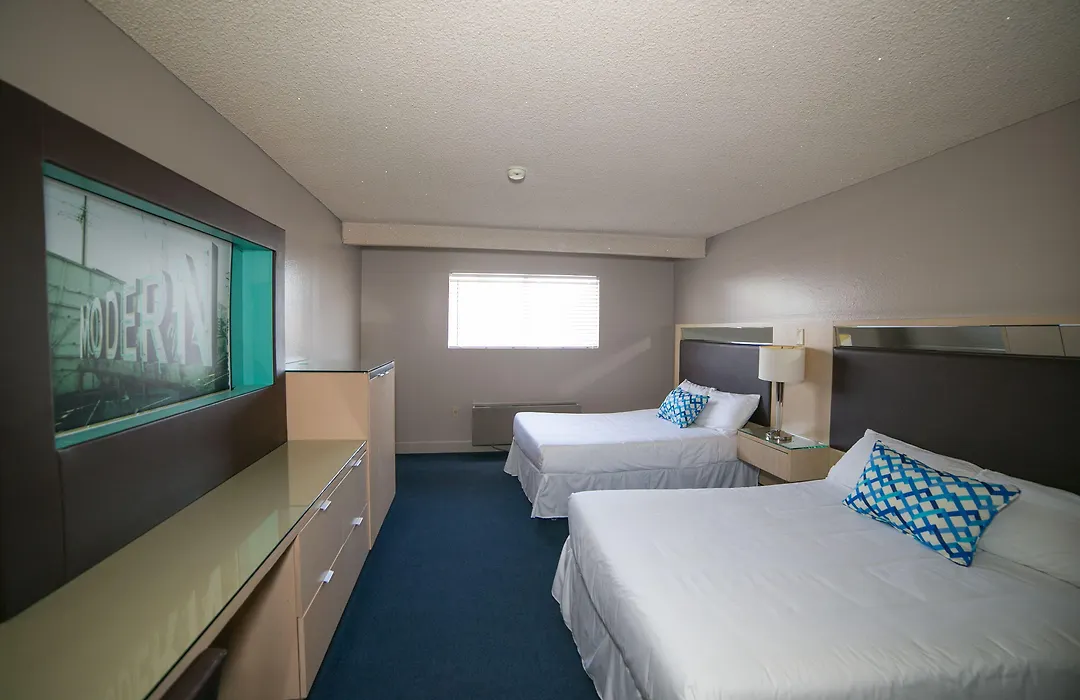 Las Vegas Hostel (Adults Only)-1
